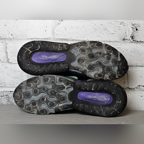 Nike Air Max 270 React Sneakers Mens 10 Purple Green Black CT1817-001 - Picture 9 of 10